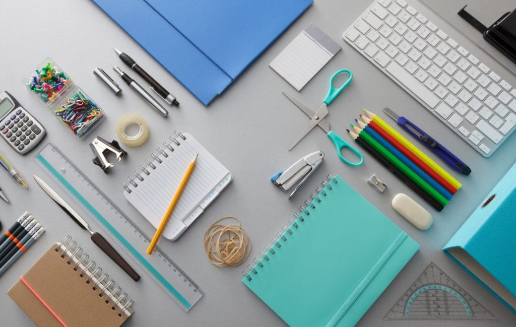 distribuidor de oficina artículos